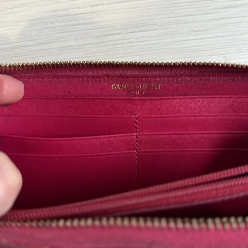 Auth Saint Laurent Round Zipper Long Wallet Solid Pink Leather Italy - Picture 9 of 9